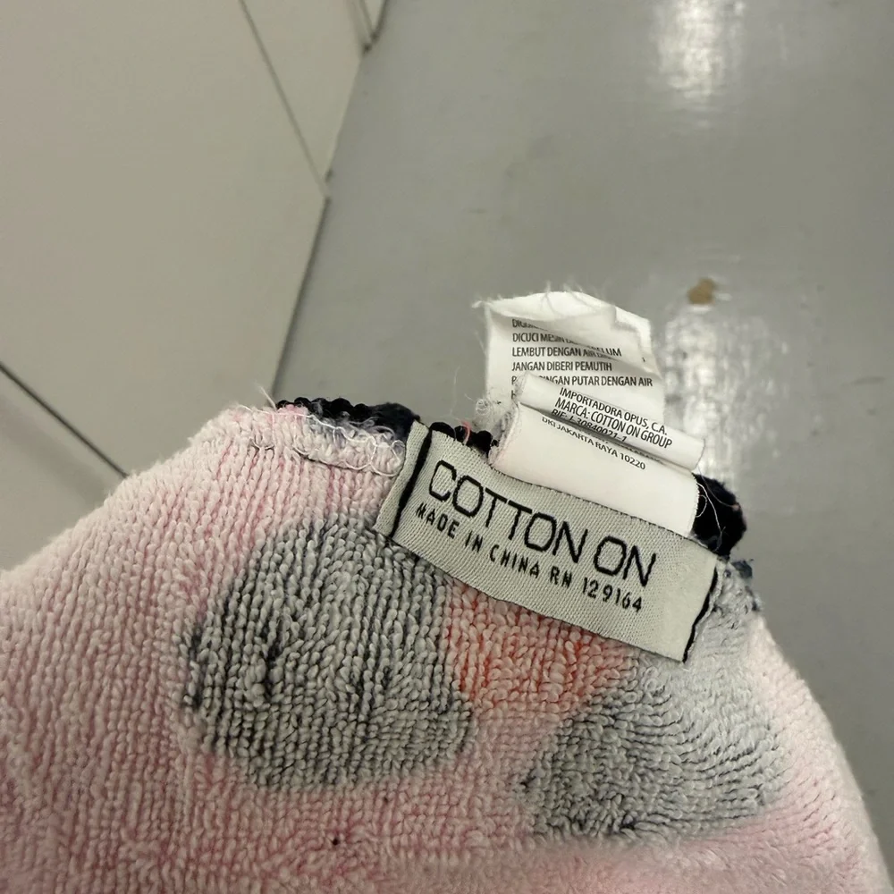 Cotton On Pink & Gray Leopard Spot Round Towel